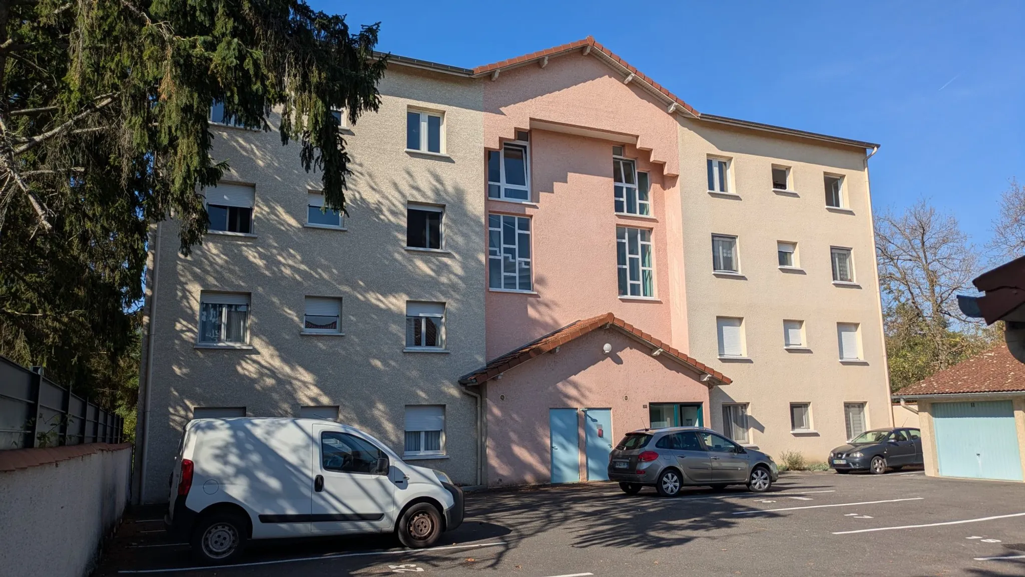 Appartement Rue du Rival à Montrond-les-Bains