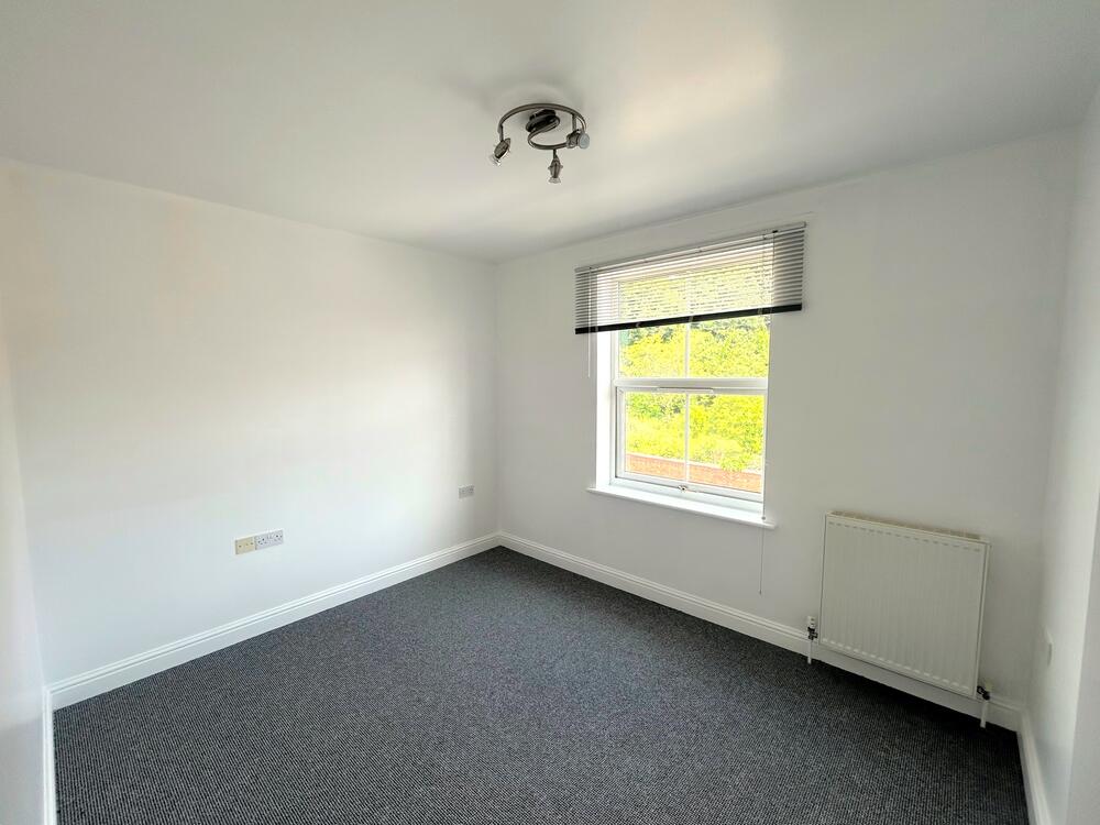 Flat Spital Lane in Chesterfield