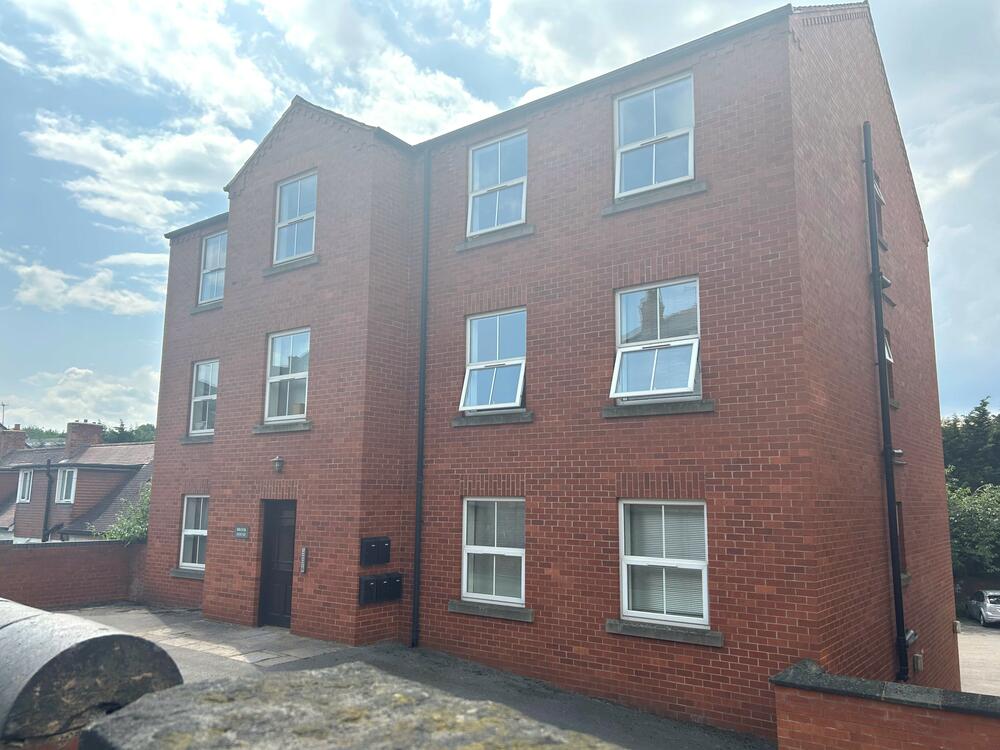 Flat Spital Lane in Chesterfield