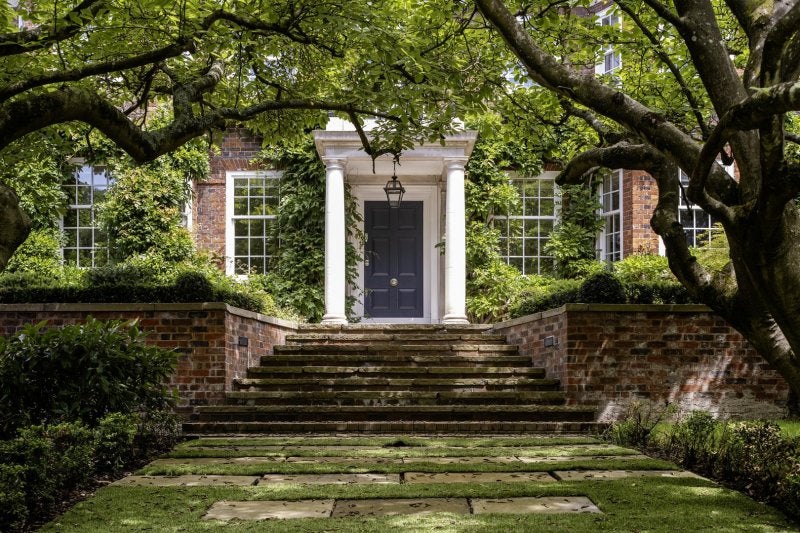 House Finchley Road in Greater London