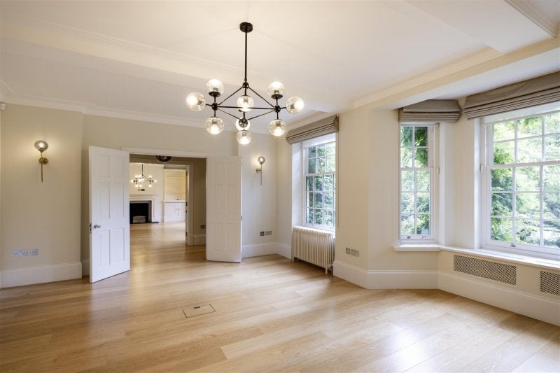 House Finchley Road in Greater London