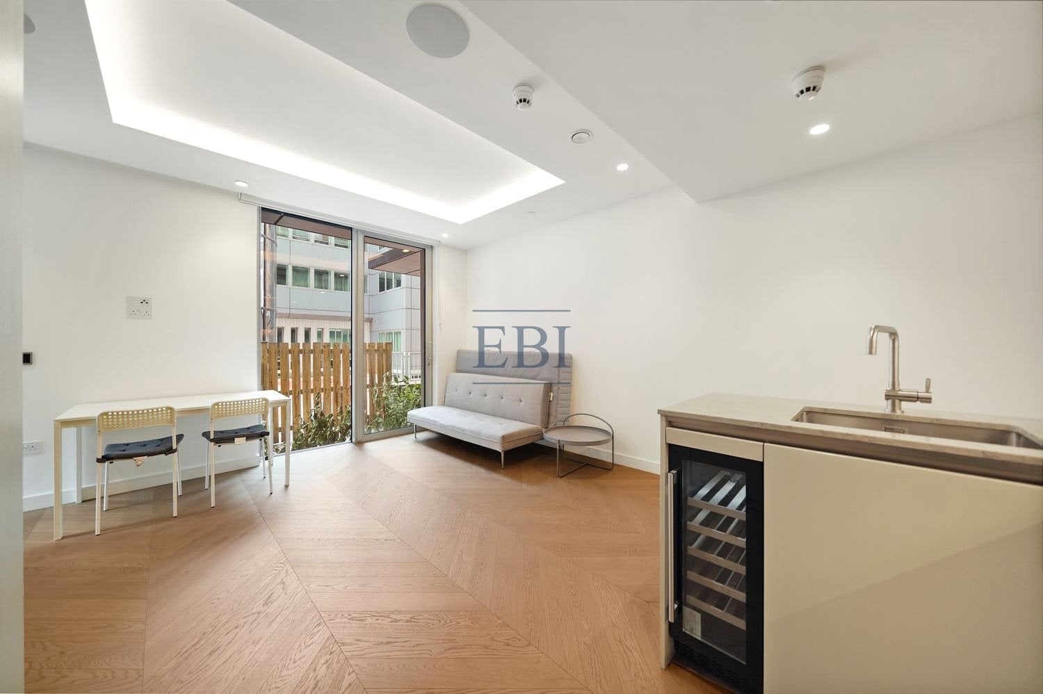 Flat St Clare Street in City of London