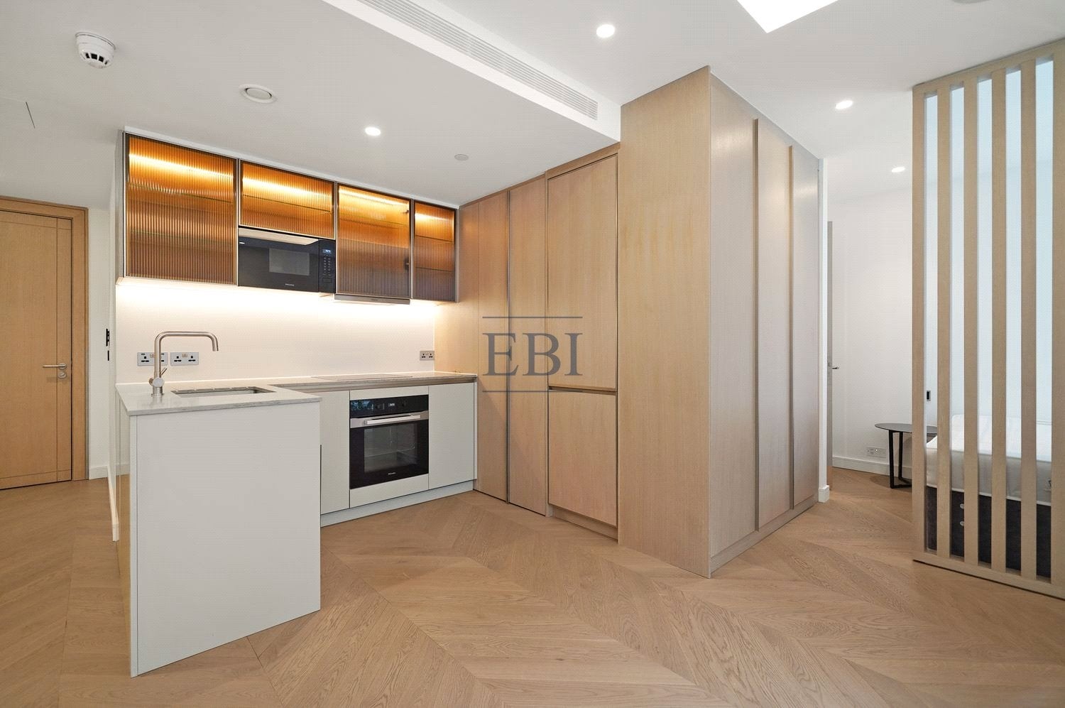 Flat St Clare Street in City of London