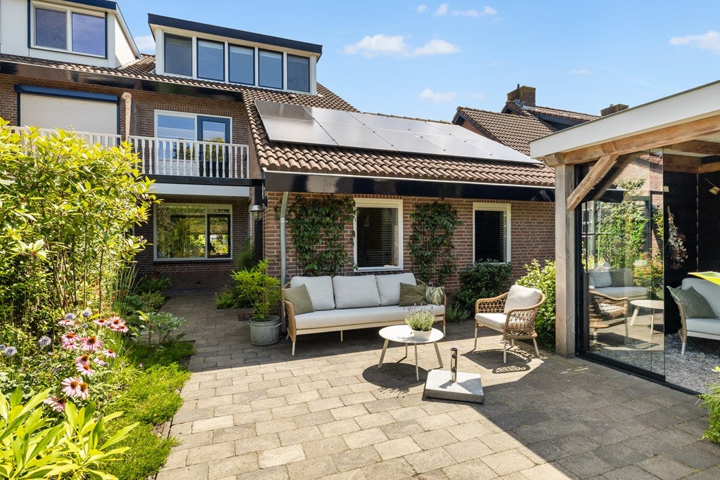 Hoekwoning te koop: Acacialaan 27, Renswoude