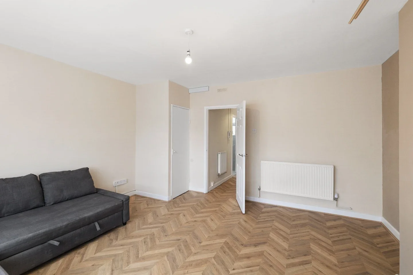 Flat Heavitree Road in Greater London