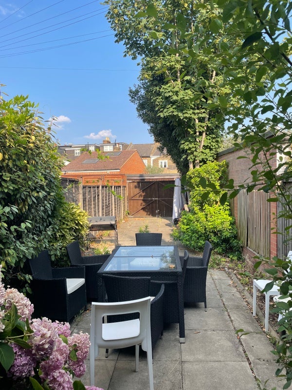 Room Hartfield Crescent in Greater London