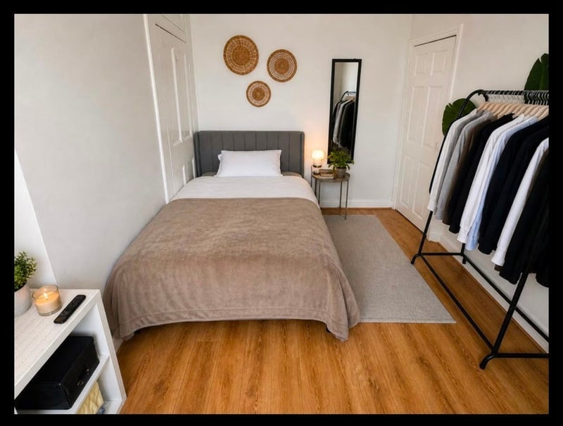Room Clifden Road in Greater London