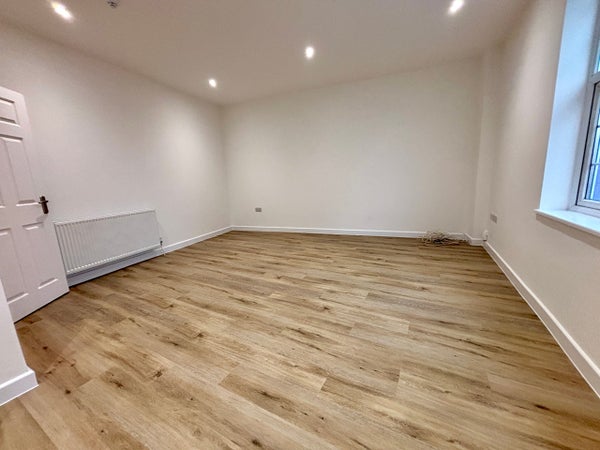 Flat North Street in Bristol