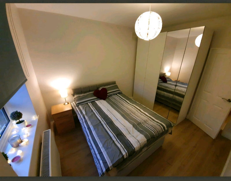 Room Lancaster Court in Greater London