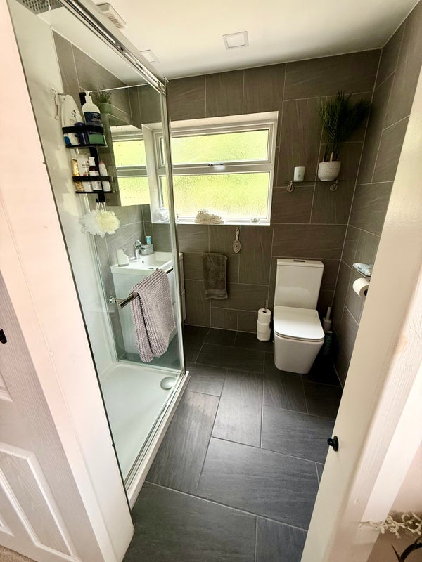Room Hudson Close in Poole