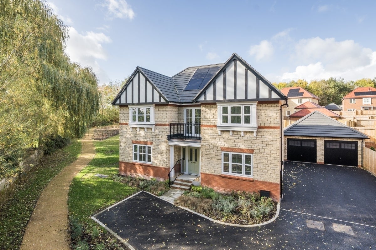 House Red Kite Close in Calne