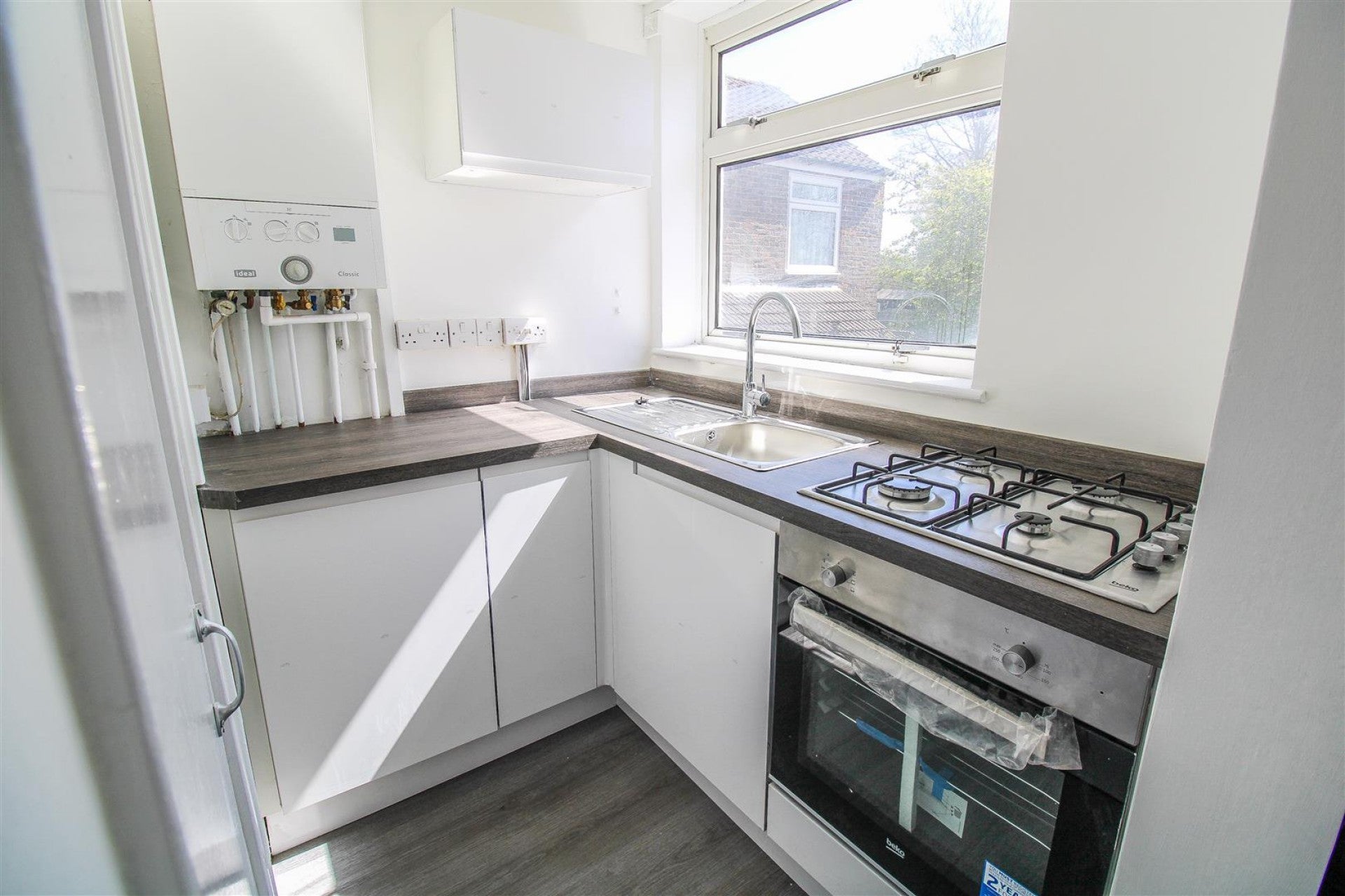 Flat Bushey Croft in Harlow