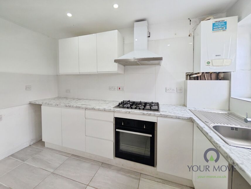 House Blandford Close in Stoke-on-Trent