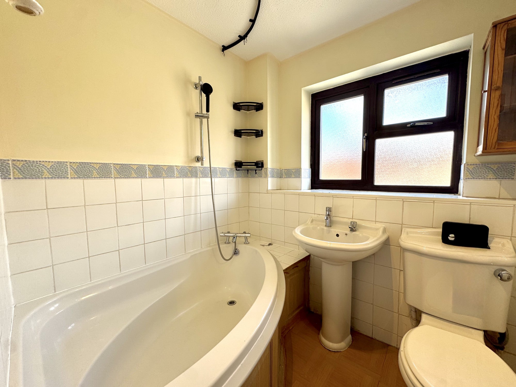 House Darris Close in Greater London