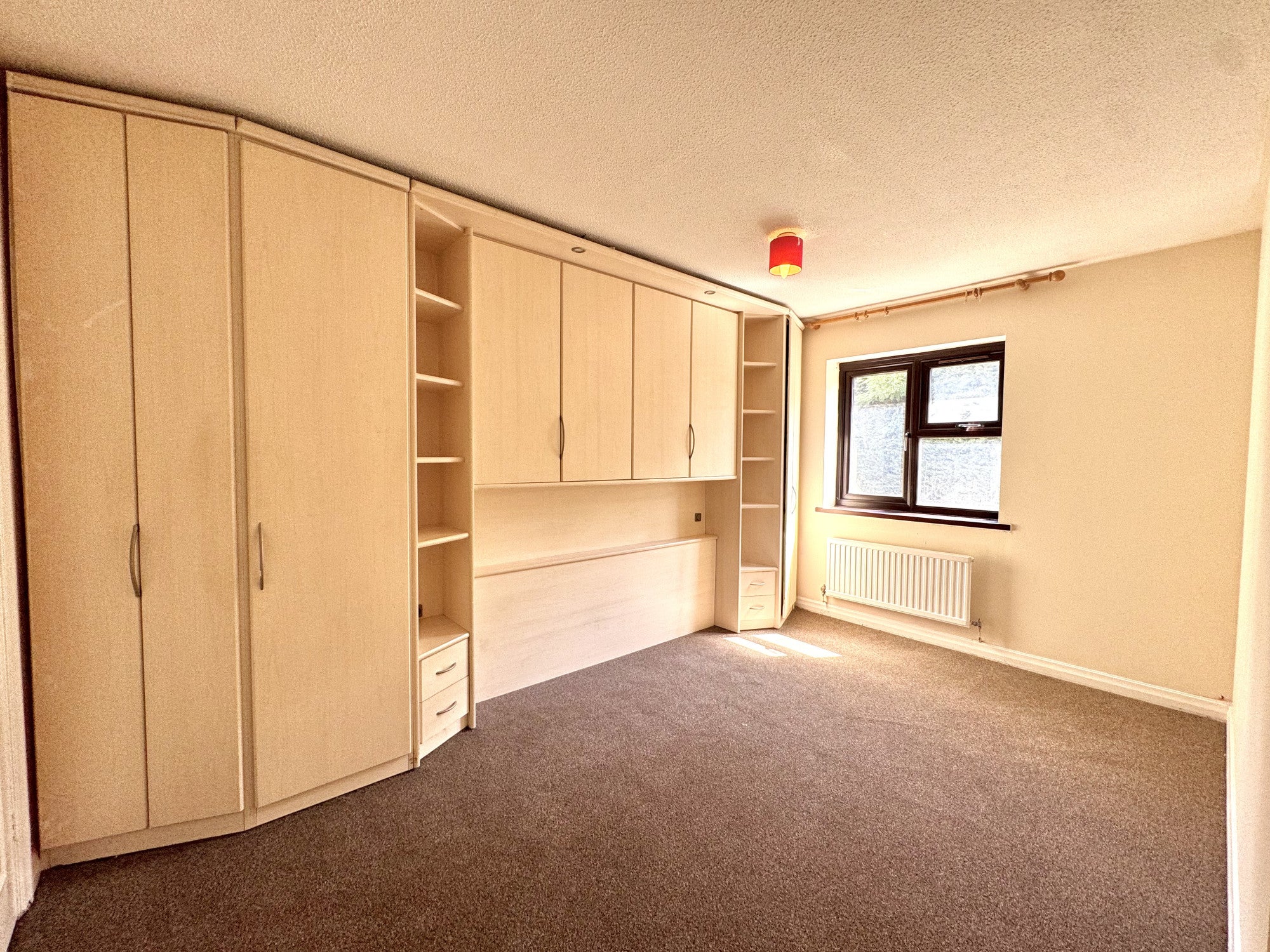 House Darris Close in Greater London