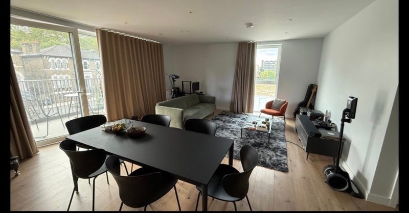 Room Henry Street in Greater London