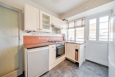 Flat Streatham Common North in Greater London