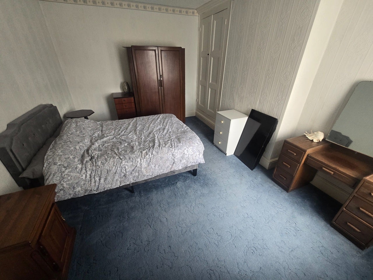 Room Vaughan Street in North West Leicestershire