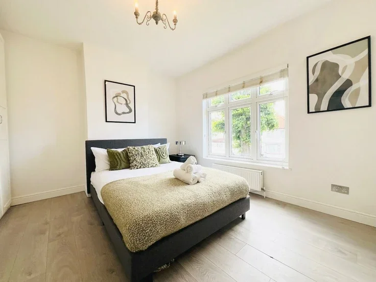 Flat Malvern Road in Greater London