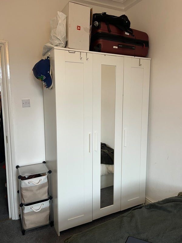Room Stock Orchard Crescent in Greater London