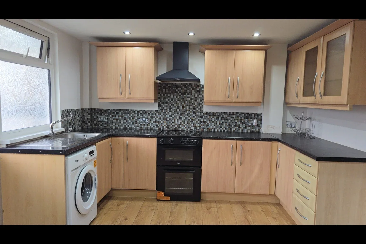 Flat Somervell Road in Greater London