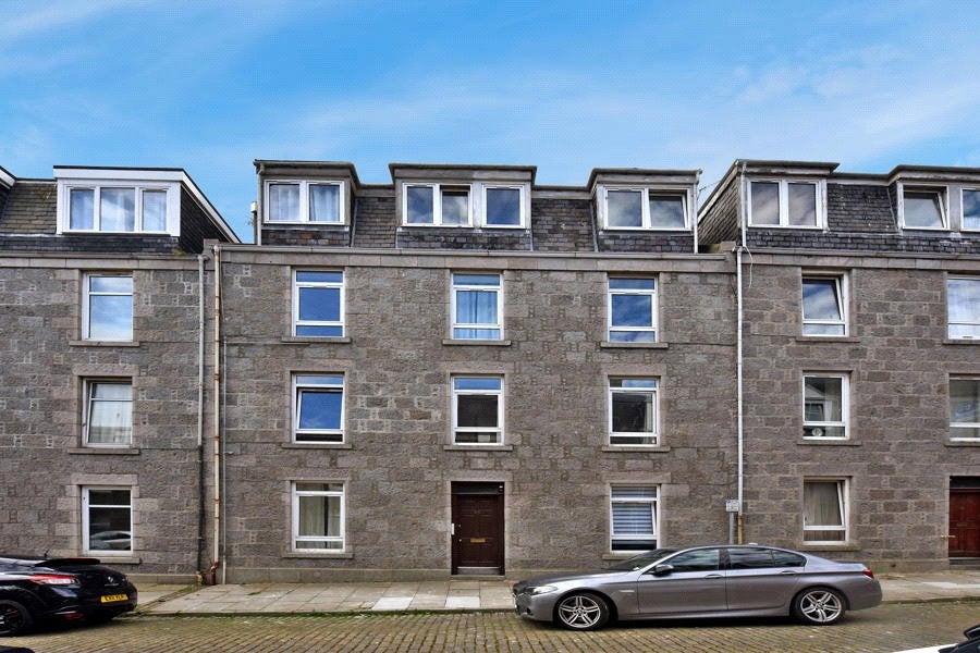 Flat Ashvale Place in Aberdeen City