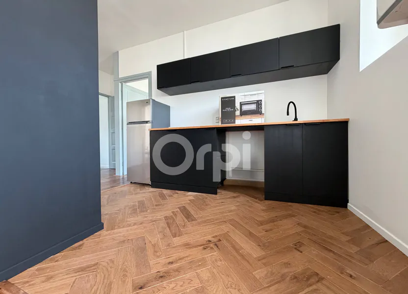 Flat Rue Gambetta in Chabanais