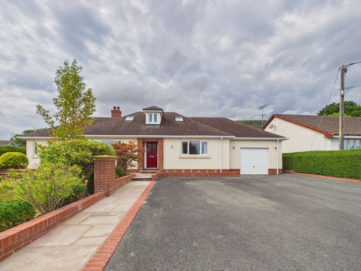 House A465 in Abergavenny
