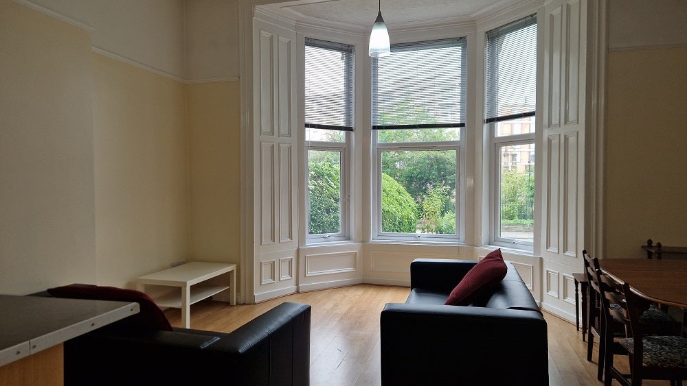 Flat Osborne Terrace in Newcastle upon Tyne