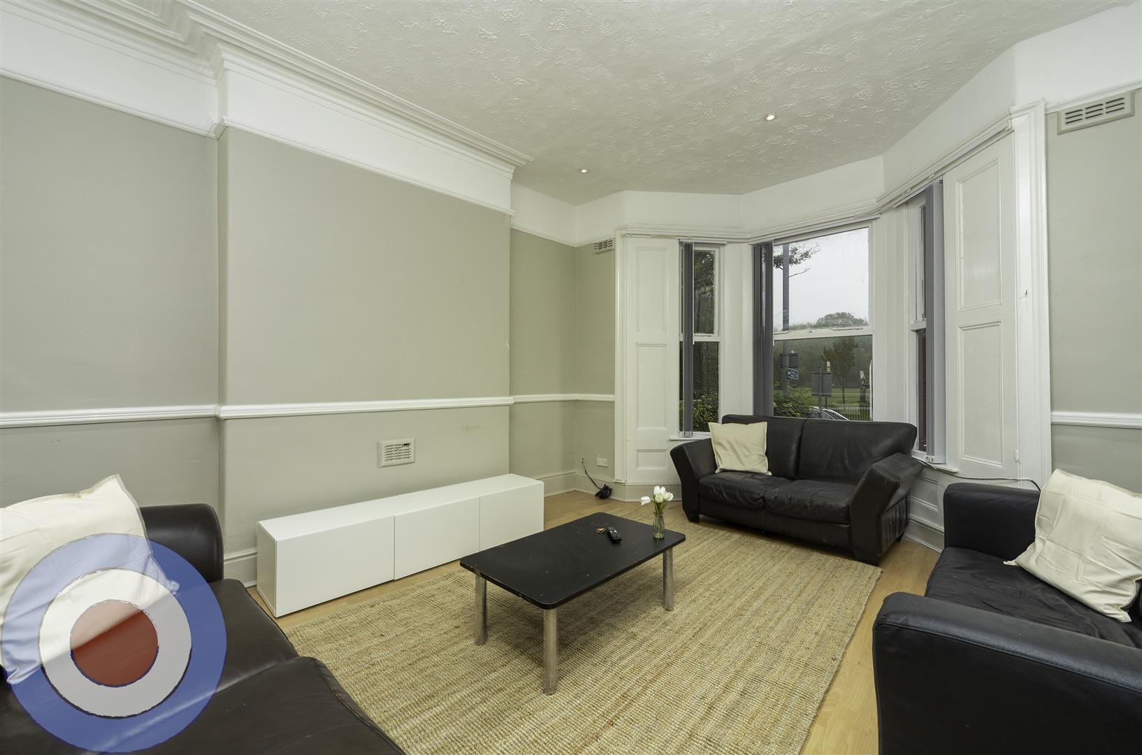Room Moss Lane East in Manchester