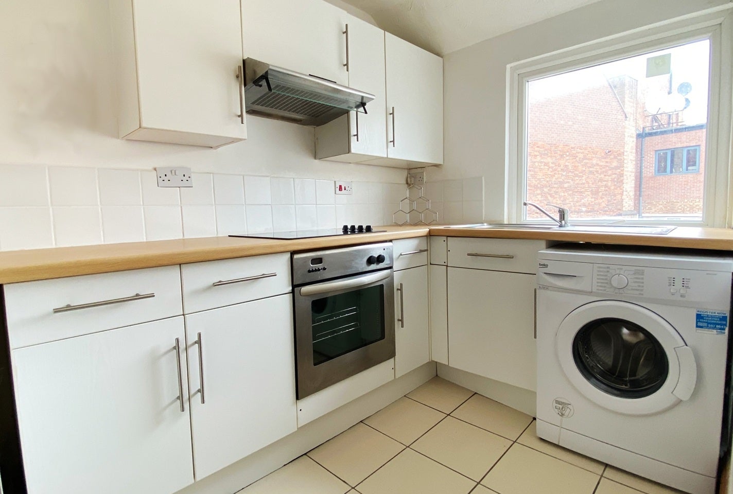 Flat Humberstone Gate in Leicester