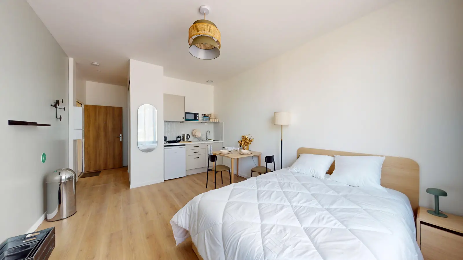 Room Rue Pierre Curie in Asnières-sur-Seine