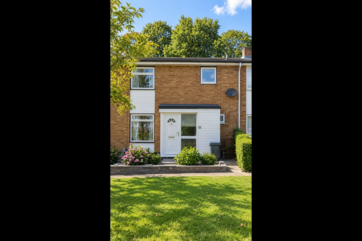 House Bedwell Crescent in Stevenage