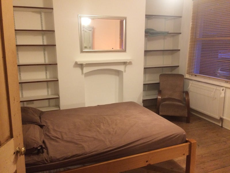 Room Albany Mews in Greater London