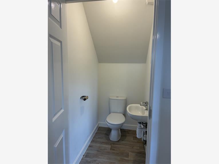 House Platinum Way in Newport