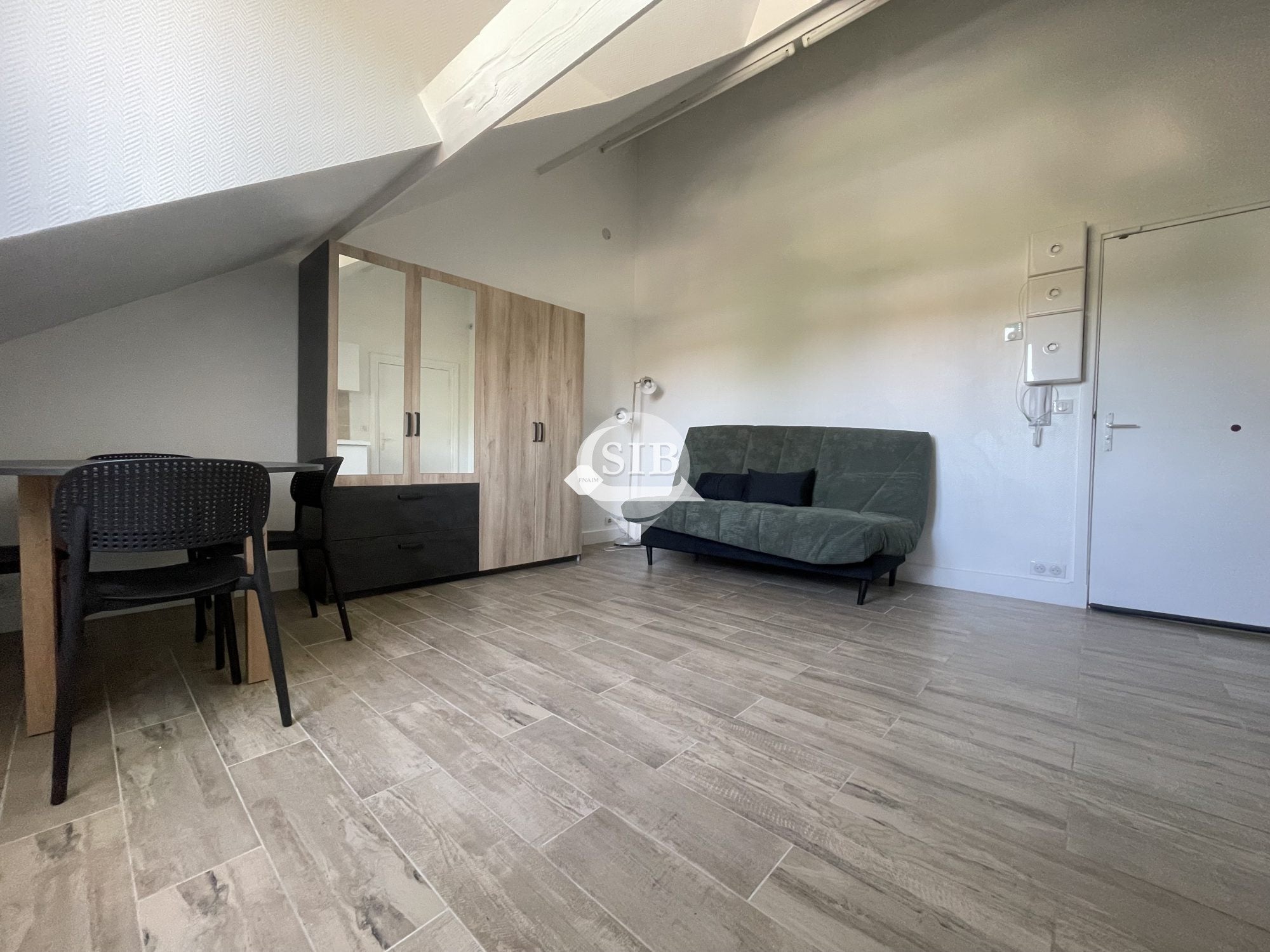 Appartement Chemin des Acacias à La Ville-du-Bois