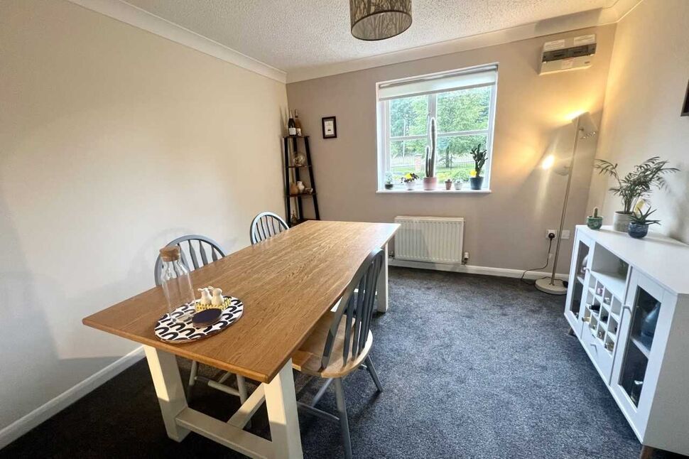 House Wickstead Close in Stapeley