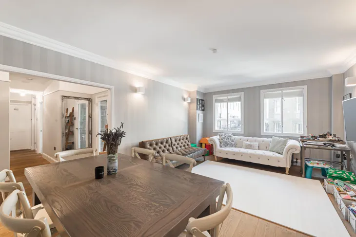 Flat Allsop Place in City of Westminster