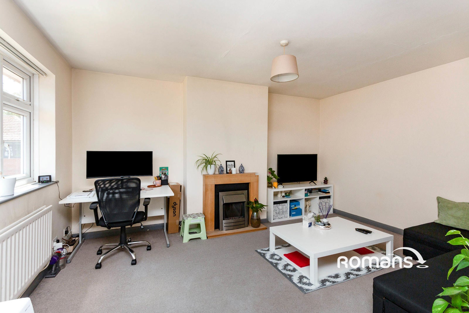 Flat Prospect Road in Rushmoor