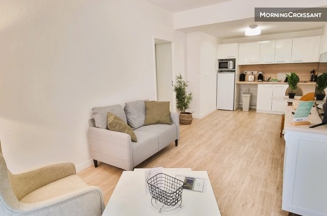 Flat Rue Beaumarchais in Rueil-Malmaison