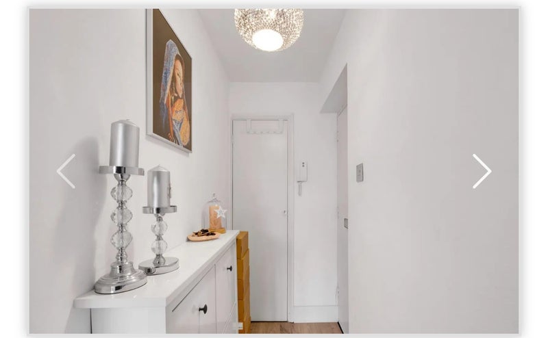 Room Violet Lane in Greater London