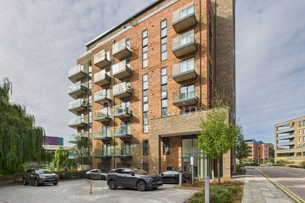 Flat William Mundy Way in Dartford