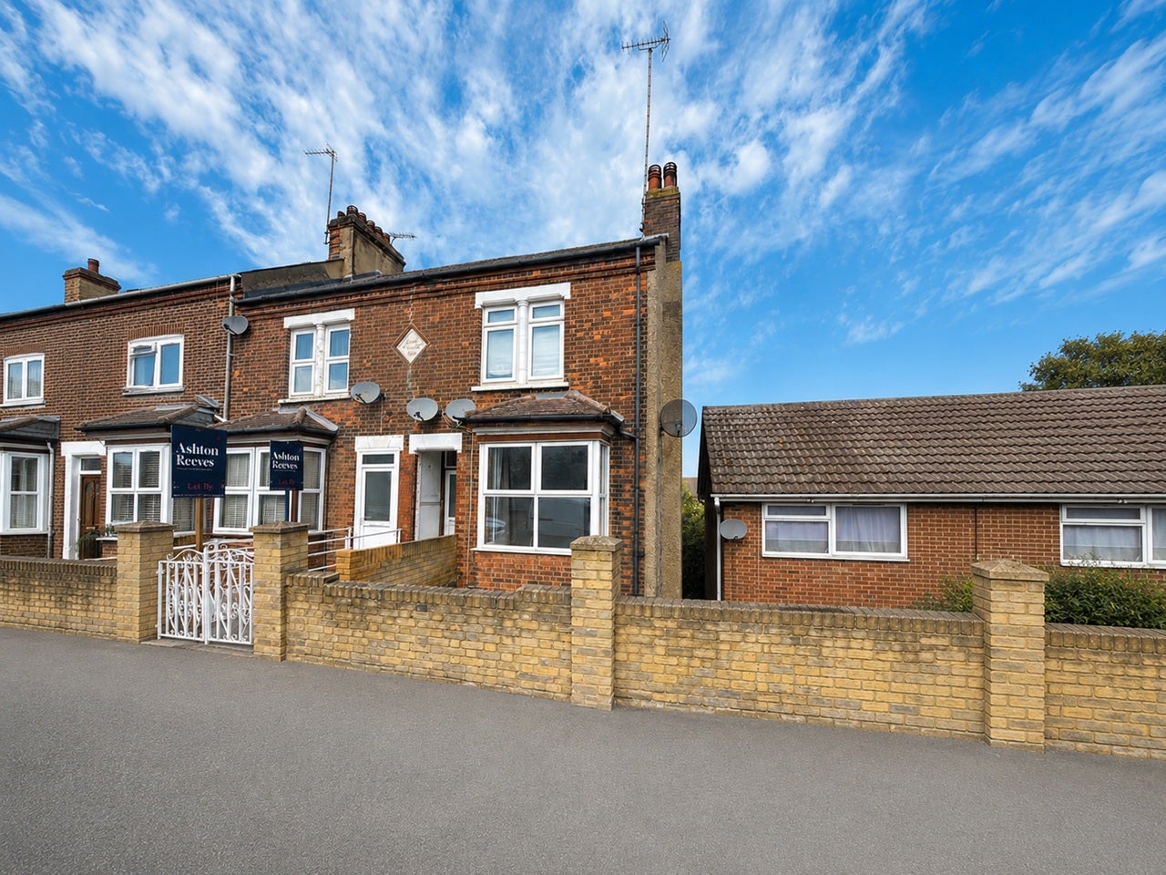 Flat London Road in Dartford