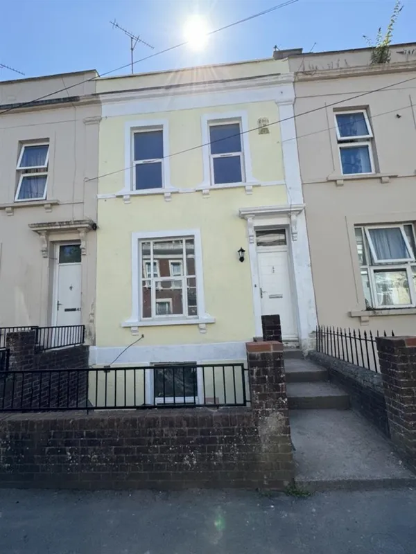 House Argyle Road in Bristol