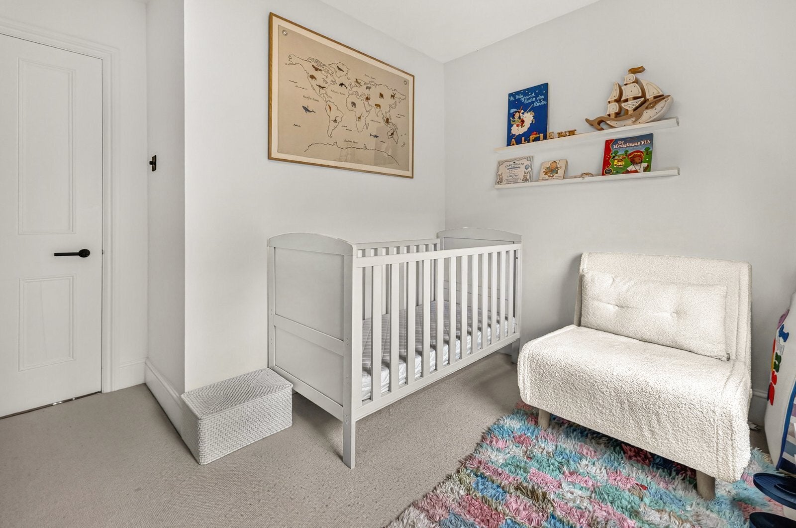 House Frithville Gardens in Greater London