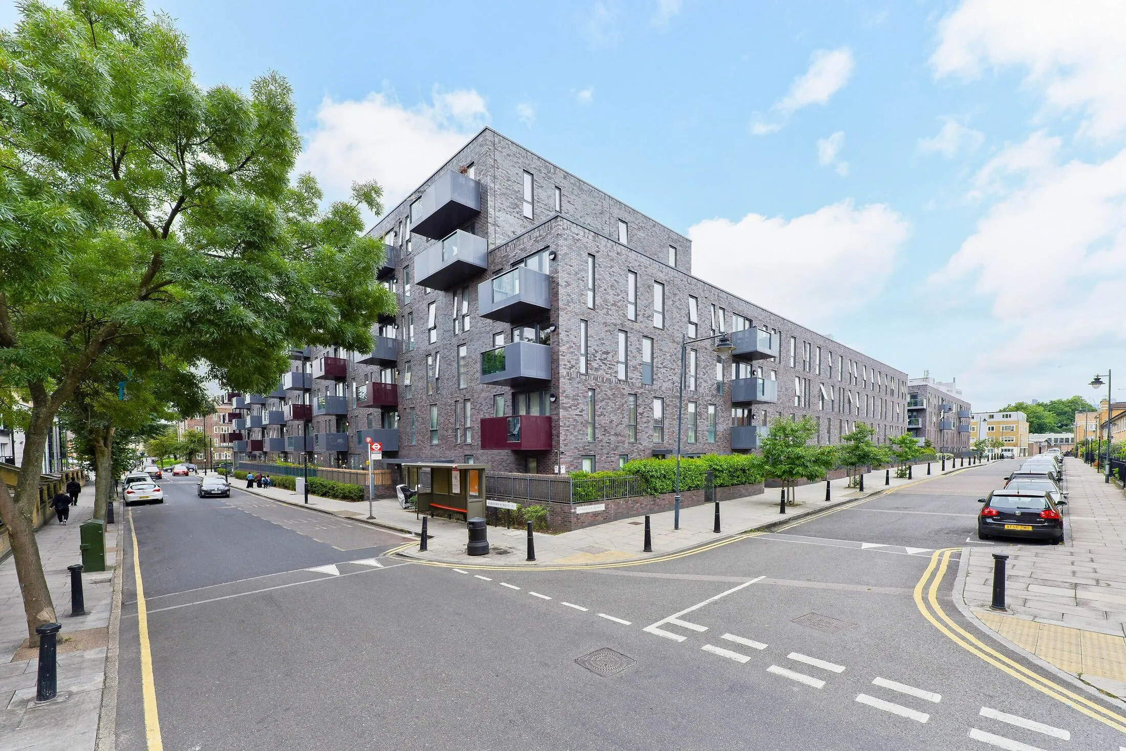 Flat Harford Street in Greater London