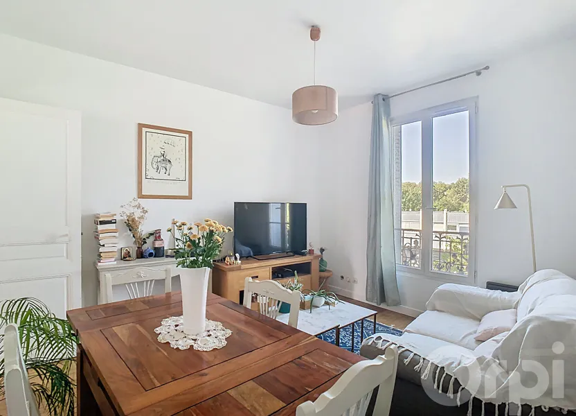 Appartement Rue du Maréchal Juin à Maisons-Alfort