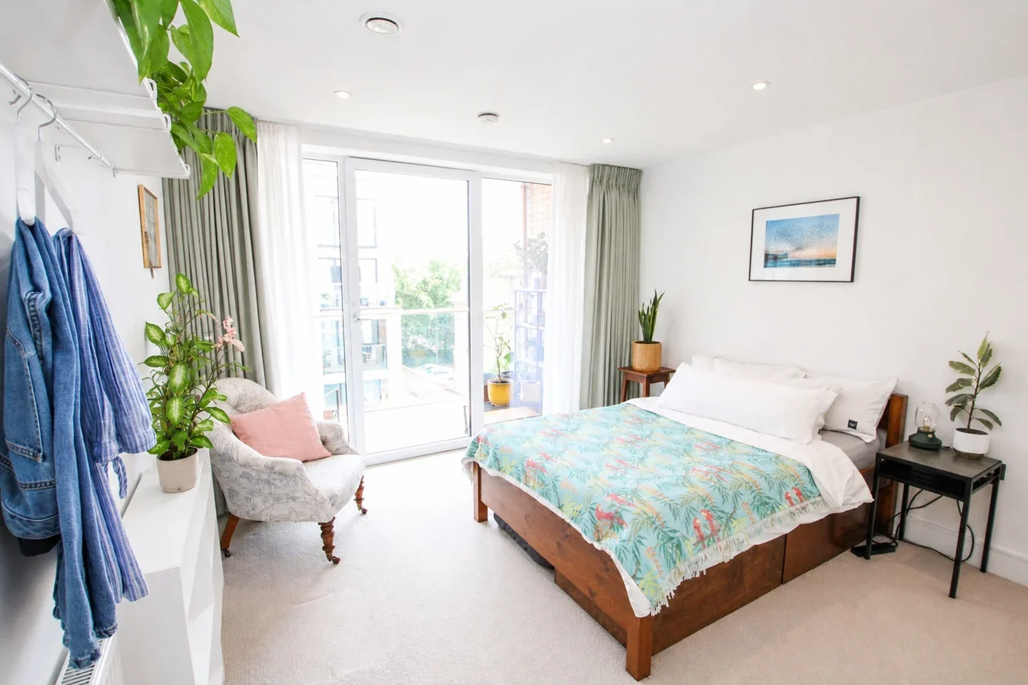 Flat Eltham High Street in Greater London