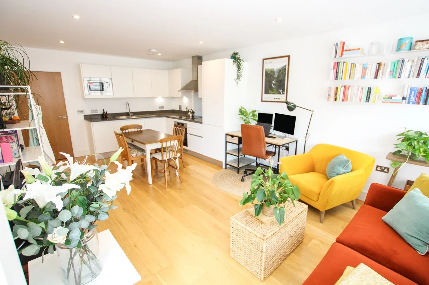 Flat Eltham High Street in Greater London