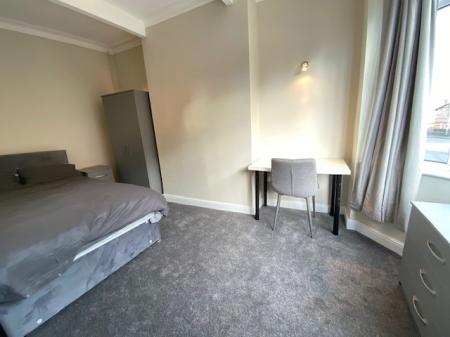 Room Watlands View in Newcastle-under-Lyme